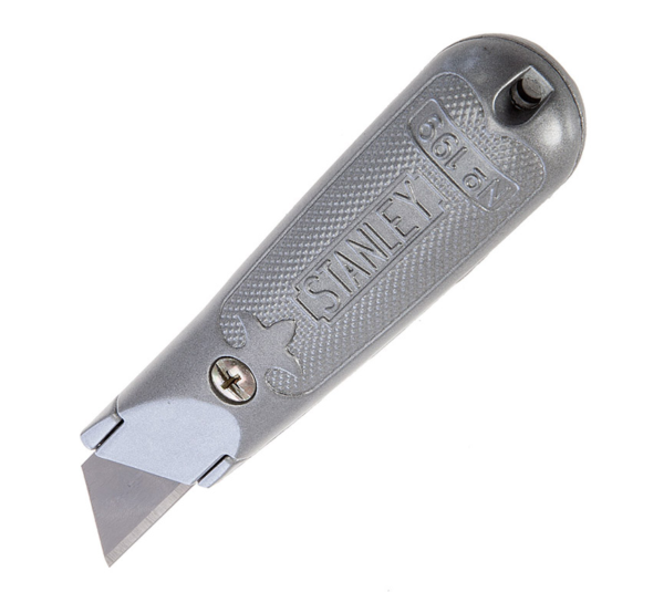 Нож макетен метален с трапецовидно фиксирано острие 144х 19mm Stanley