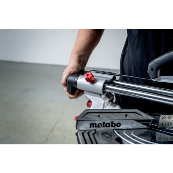Герунг циркуляр с изтегляне ø305mm METABO KGS 305 M PCL