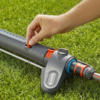 Разпръсквач за поливане Gardena осцилиращ 350 м2, 1/2", 5/8", 3/4 ", Comfort Aquazoom 350/2 - Image 3