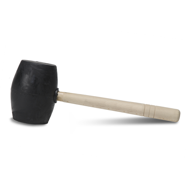 Чук Rubi гумен с дървена дръжка 0.5 кг, черен