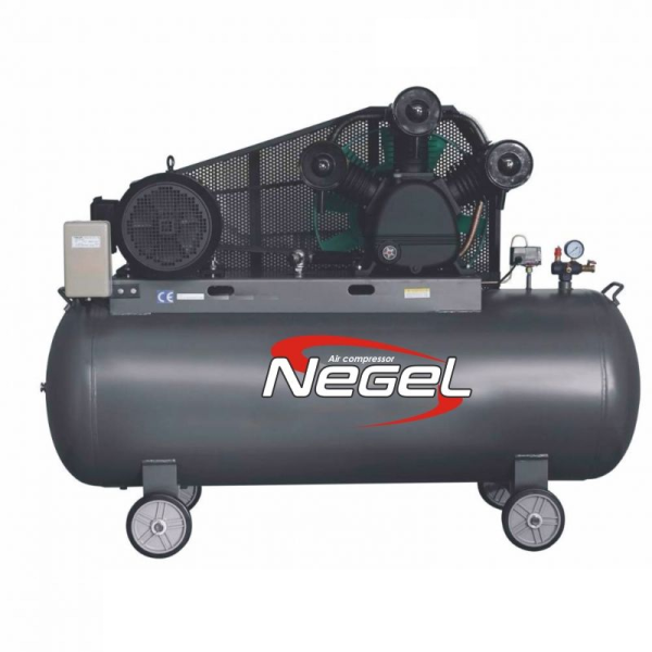 Бутален трифазен компресор Negel с ремъчно задвижване 500л.