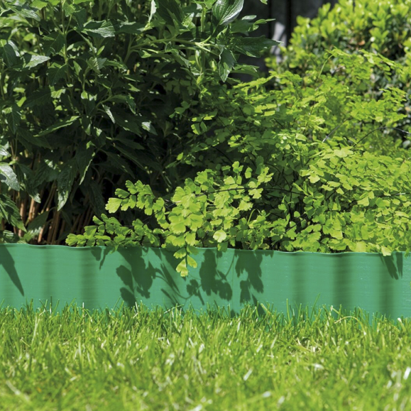 Лента ограничителна Gardena за оформяне на тревни площи зелен