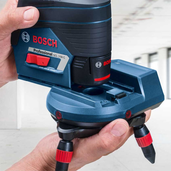 Нивелир лазерен комбиниран Bosch с 2 линии и 2 точки 20 м, 50 м, 0.3 мм/м, Bluetooth, GCL 2-50 C