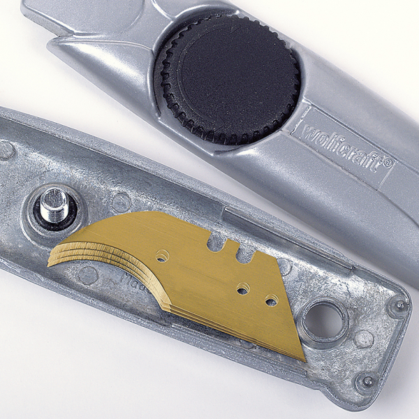 Нож макетен Wolfcraft метален с 3 резервни остриета 19 мм