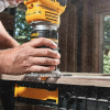 Оберфреза DeWALT ръчна акумулаторна комбинирана с 2 батерии и зарядно, 18 V, 5 Ah, 16 000-25 000 об./мин, ф 6.35-8 мм, DCW604P2 - Image 5