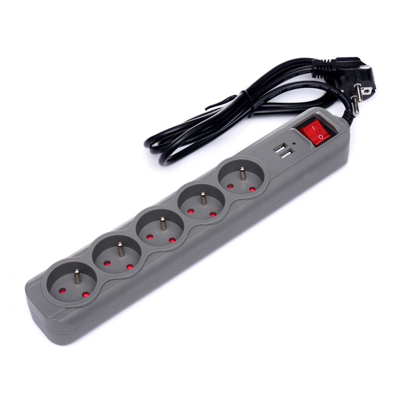 Удължител с USB гнезда 1.5 м